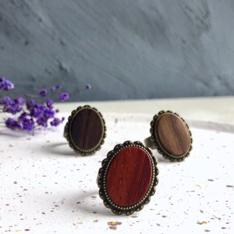 bague en bronze et bois